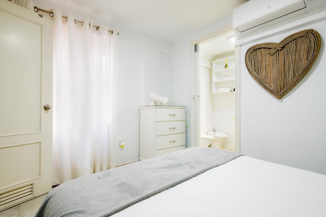 Suites Las Setas & Bicicletas Electricas Gratis เซบีญา ภายนอก รูปภาพ