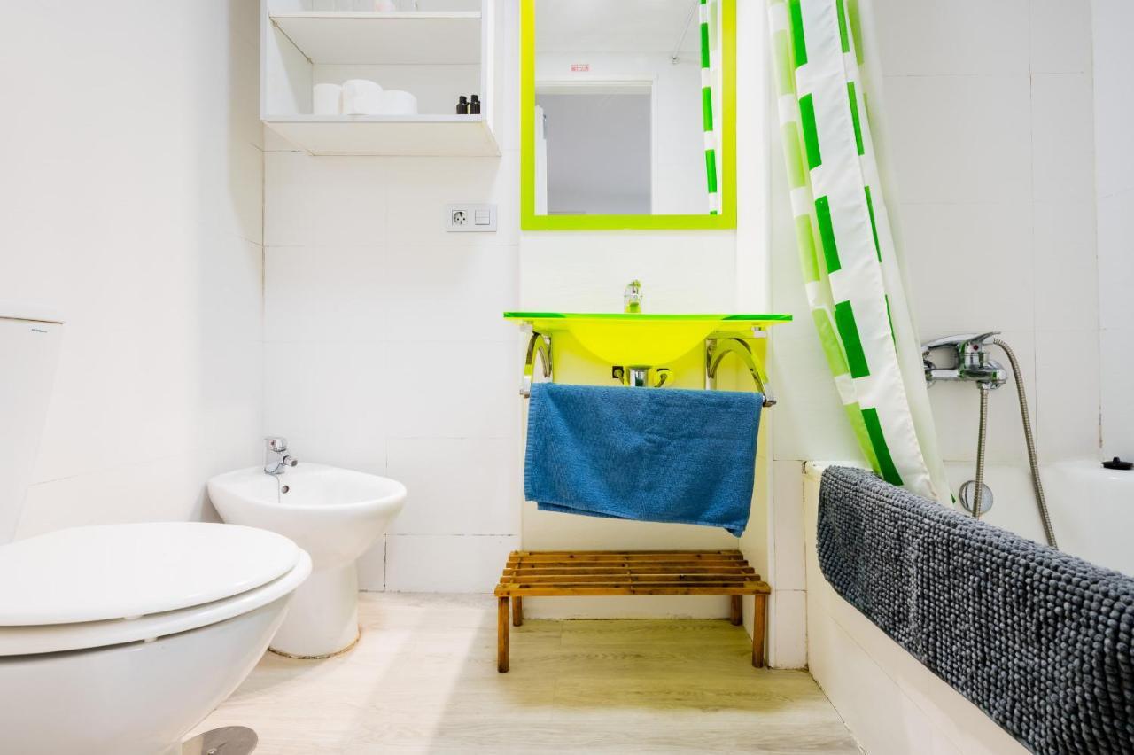 Suites Las Setas & Bicicletas Electricas Gratis เซบีญา ภายนอก รูปภาพ