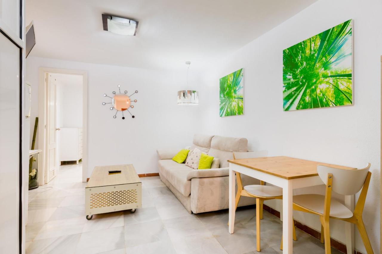 Suites Las Setas & Bicicletas Electricas Gratis เซบีญา ภายนอก รูปภาพ